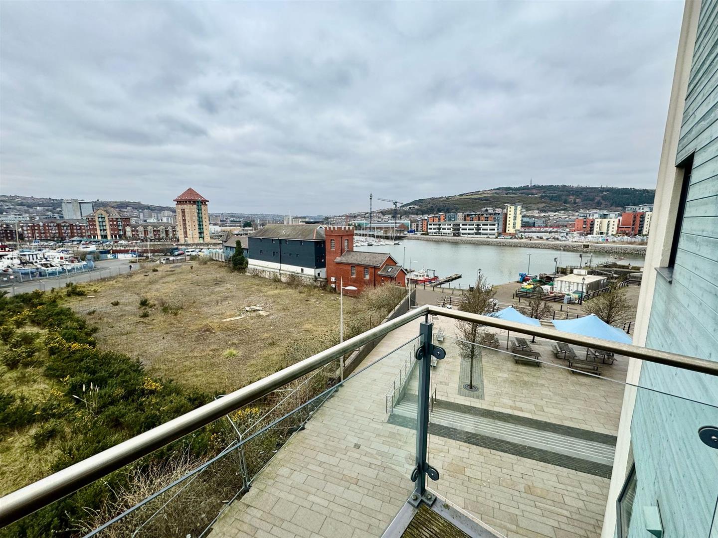 Marina Villas Trawler Road, Marina, Swansea, SA1 1FZ
